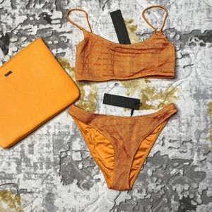 Brand New Triangl Mica Tuni Bathing Suit Set Size Medium !